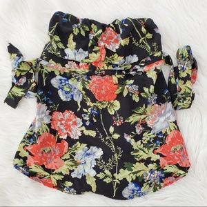 VIXEN Black Floral Top